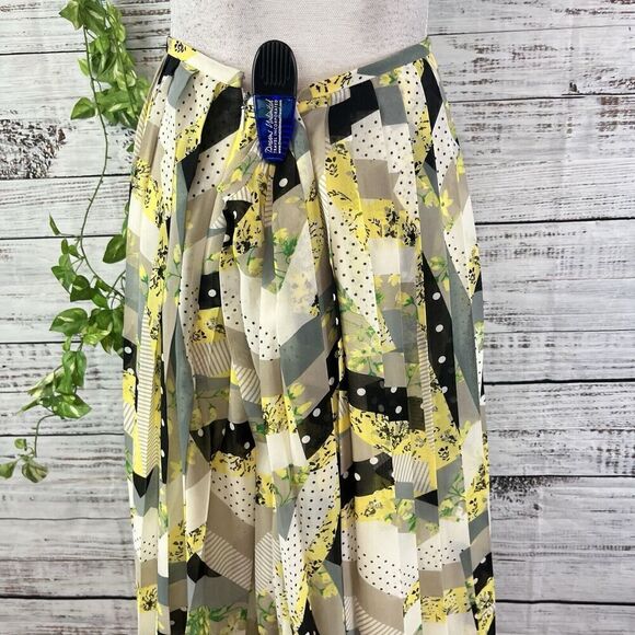 Calvin Klein Skirt size 14 Black Yellow Floral Polka Dots Pleated Knee Modest - Picture 13 of 15